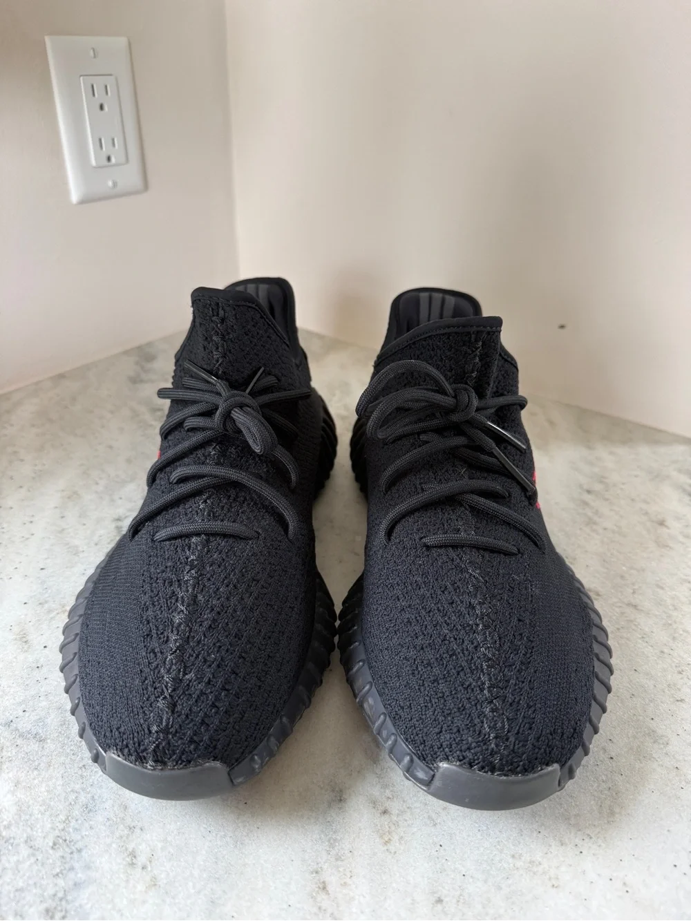 adidas - Yeezy Boost 350 V2 'Bred' 2017